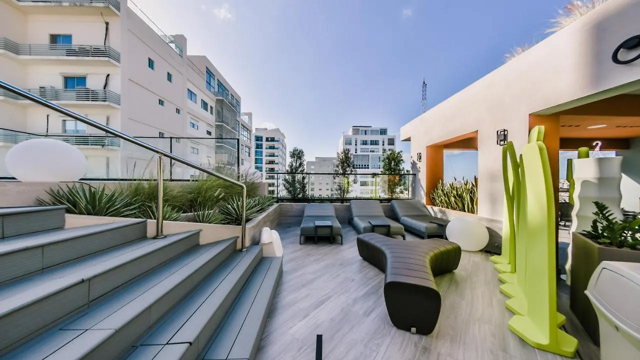 Breakfast Included Fully Serviced Apartment At Regatta Living II - 306 Santo Domingo